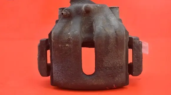 Volvo XC70 Front brake caliper