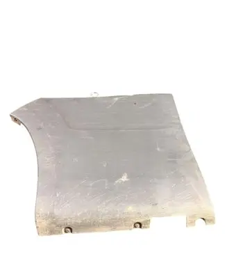 Rear fender molding trim