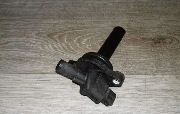 Volvo S60 Turbo solenoid valve 3900150992 08631288