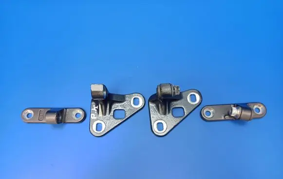Front door hinge set