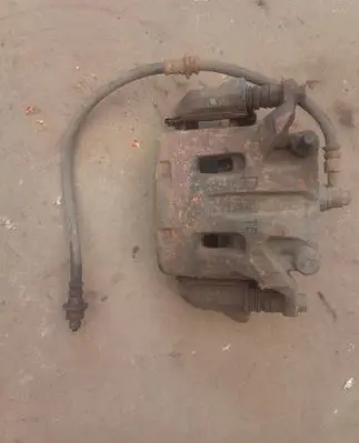 Nissan Murano Z51 Front brake caliper