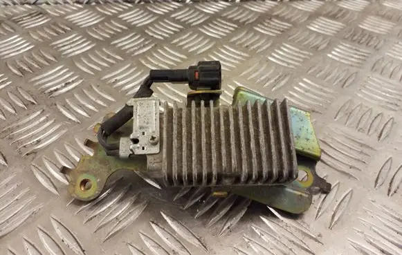 Lexus GS 300 350 430 450H Fuel injection pump control unit/module 2308031040 1961700600