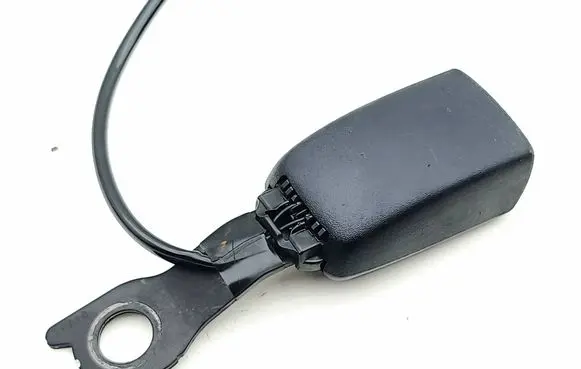 Toyota GT 86 Front seatbelt buckle E034501 B480