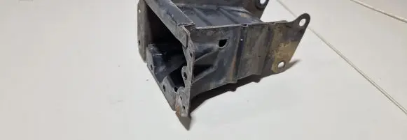 Mercedes-Benz B W245 Front bumper mounting bracket 230500220