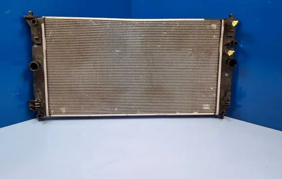 Coolant radiator