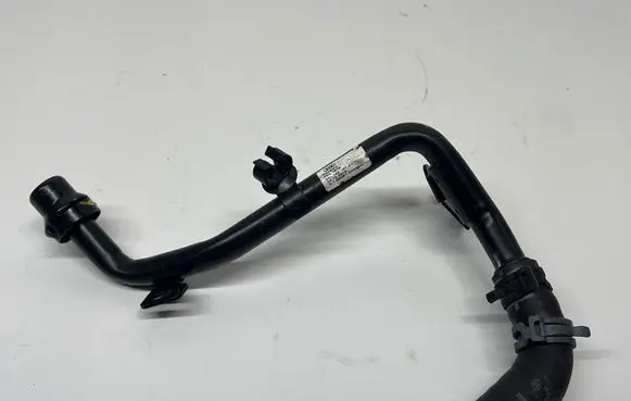 Audi Q5 SQ5 Air intake hose/pipe 04L122157