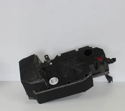 Audi A6 S6 C5 4B Subwoofer speaker 4B9035382