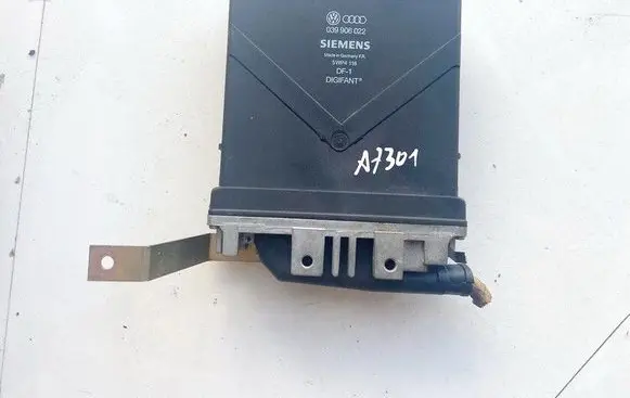 Audi 80 90 S2 B4 Engine control unit/module 039906022 5WP4118