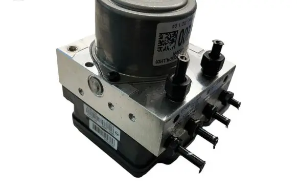 Hyundai i20 (BC3 BI3) ABS Pump Q058930500 52C5141370 Q058320500