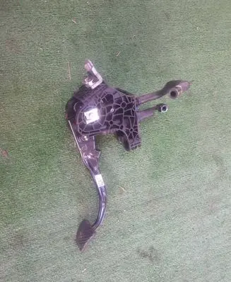 Hyundai i30 Clutch pedal 32802M6400 93840F2100