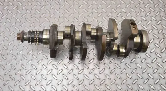 Mercedes-Benz E W211 Crankshaft R27201