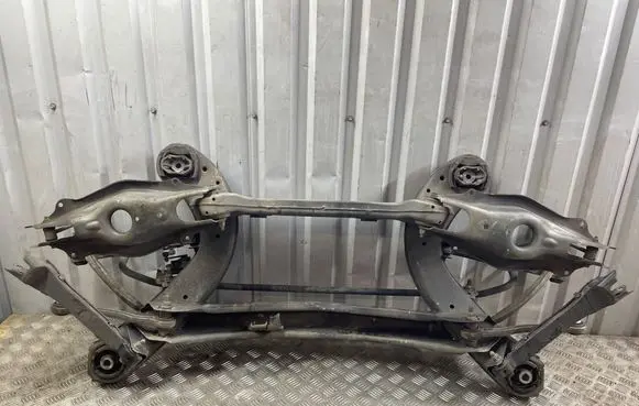 Mercedes-Benz GLC C253 Rear subframe 2533503909 120219 2433050