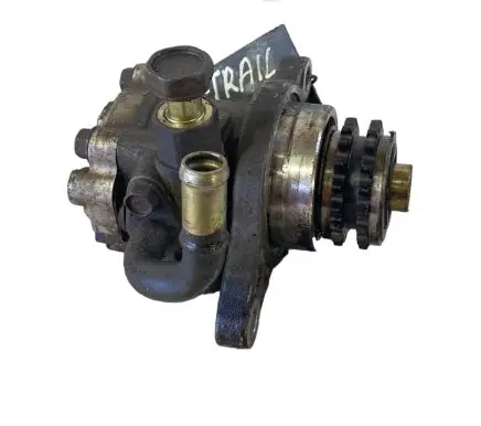 Nissan X-Trail T30 Power steering pump 8H800 39042001