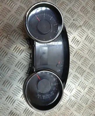 Peugeot 3008 I Speedometer (instrument cluster) 9666174880 00250010 69189220U