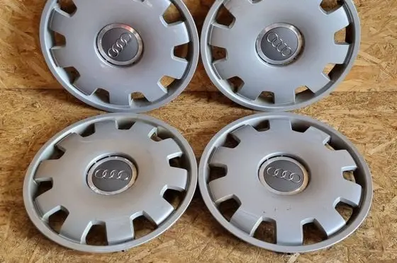 Audi A4 S4 B7 8E 8H R16 wheel hub/cap/trim 4B0601147J