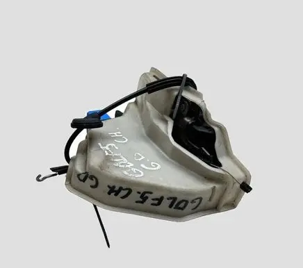 Volkswagen Golf V Rear door lock