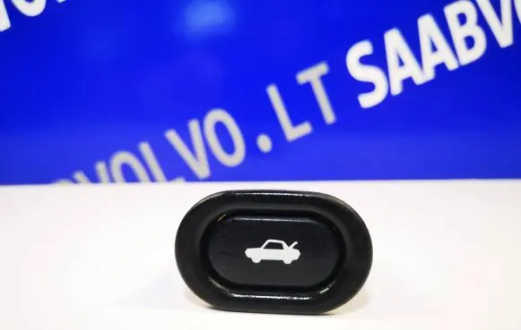 Saab 95 - 96 Tailgate/boot open switch button 4733457