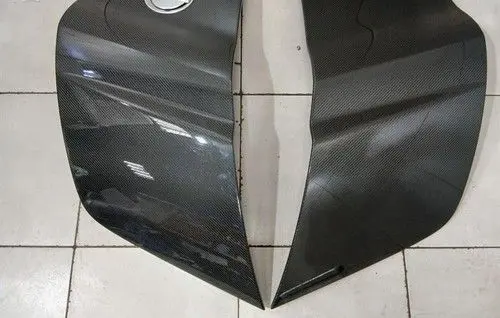 Audi R8 42 Side car body part 420853337F