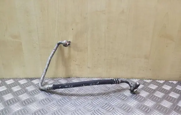 Ford Focus C-MAX Air conditioning (A/C) pipe/hose