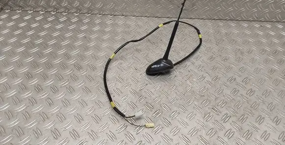 Toyota Verso Aerial antenna amplifier