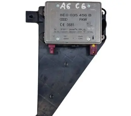 Audi A6 S6 C6 4F Antenna control unit 8E0035456B