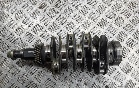 Subaru Forester SH Crankshaft 