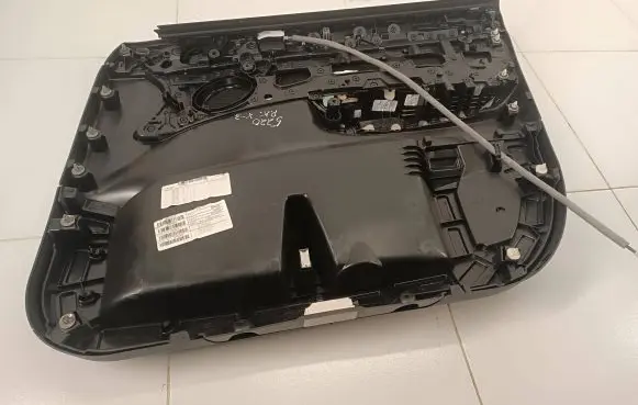 BMW X3 F25 Front door card panel trim 105006258