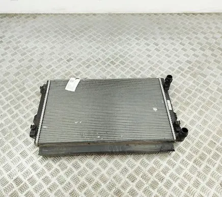 Skoda Octavia Mk3 (5E) Coolant radiator 5Q0121251GD