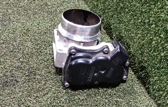 Renault Master III Throttle valve 161A00161R