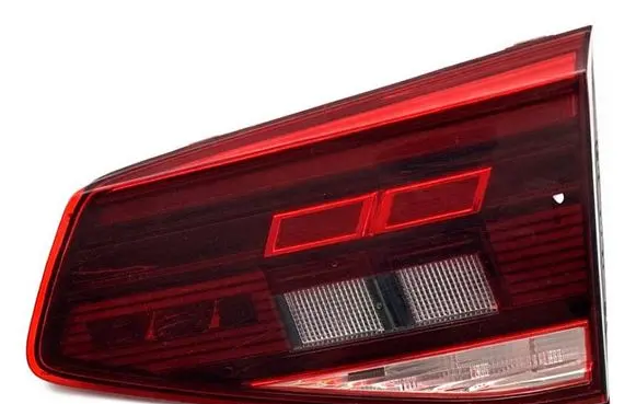 Volkswagen PASSAT B8 Rear/tail lights 3G9945094F