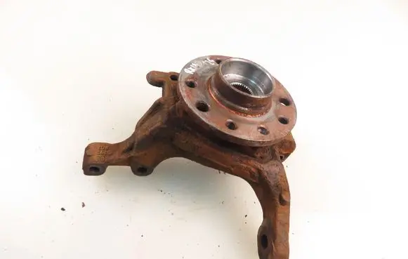 Opel Zafira B Front wheel hub spindle knuckle 