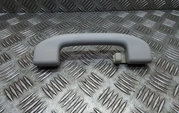 Nissan Qashqai Rear interior roof grab handle