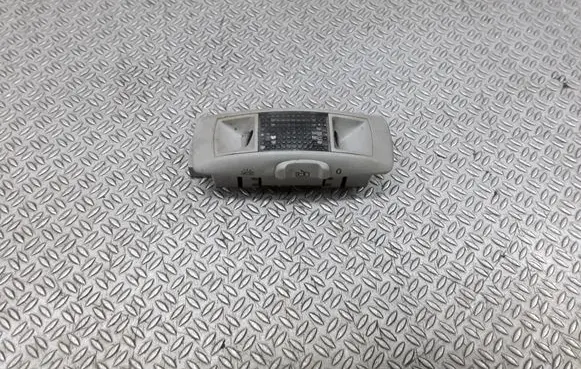 Volkswagen PASSAT B5.5 Rear seat light