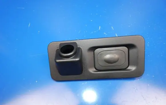 Jaguar F-Pace Tailgate/boot open switch button HK83432B10BB TJ041C8C9E
