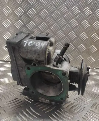 Audi A4 S4 B5 8D Throttle valve 058133063