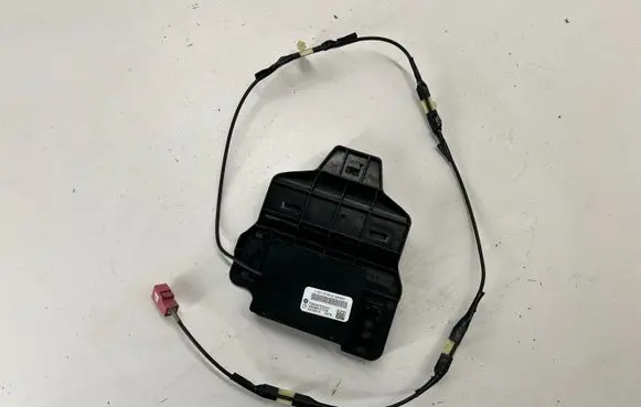 Dodge Charger Keyless system antenna 68067533AH P68067533AH 041581A