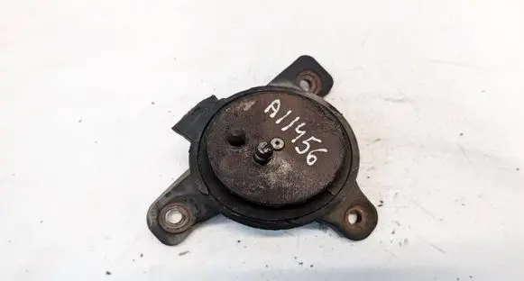 Subaru B9 Tribeca Engine mount bracket