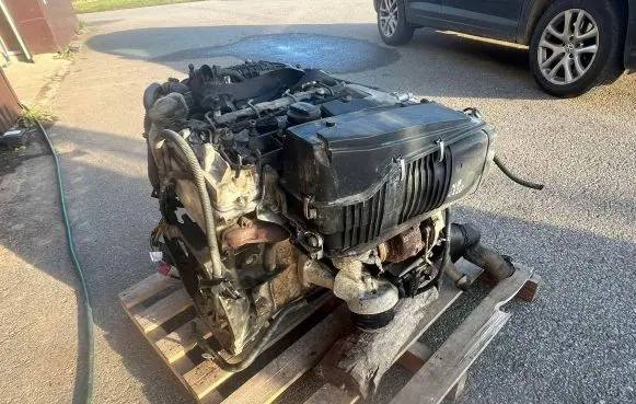 Mercedes-Benz C W203 Engine OM646