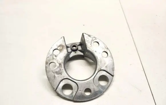 Mercedes-Benz GLS X166 Front upper strut mount A1666201601