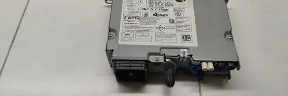 Peugeot 5008 II Radio/CD/DVD/GPS head unit 9821909080
