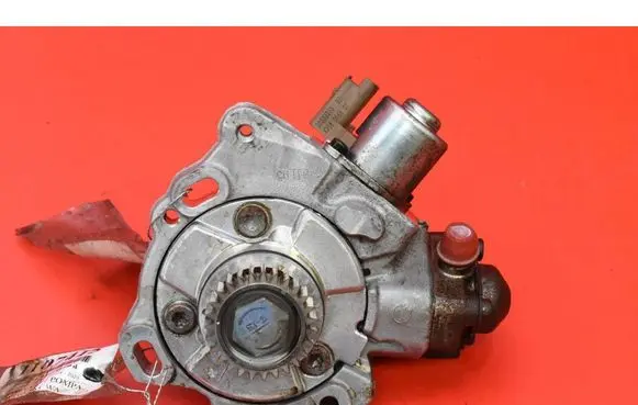 Peugeot 508 RXH Fuel injection high pressure pump 9674984480