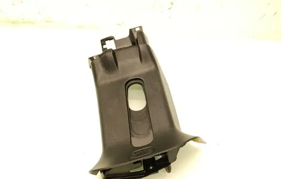 Dodge Grand Caravan (C) pillar trim 0ZR09DX9AI