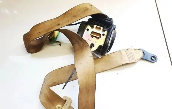 Volkswagen Phaeton Rear seatbelt 560976601 008r-000
