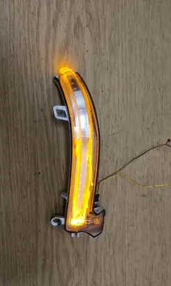 BMW X1 E84 Mirror indicator light 20203101