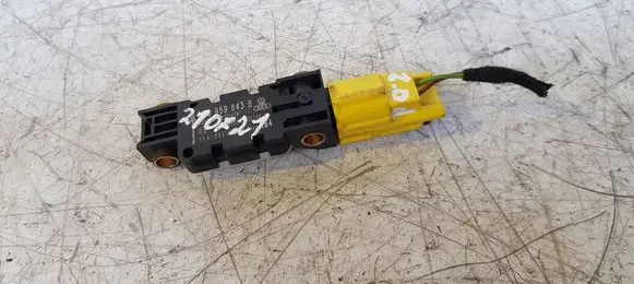 Audi A4 S4 B7 8E 8H Airbag deployment crash/impact sensor