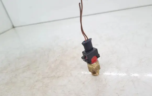 Land Rover Freelander Coolant temperature sensor 1741900