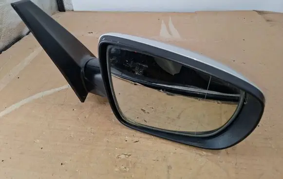 KIA Carens III Front door electric wing mirror A045611 E4024072 024072