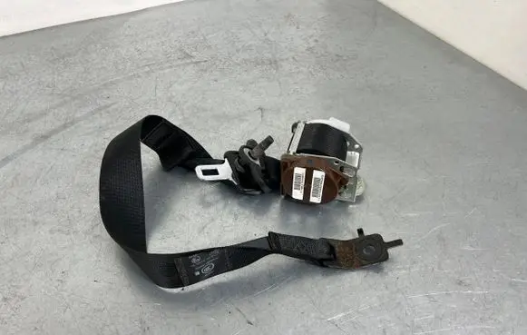 Jeep Grand Cherokee Rear seatbelt 2339339435A P1GE13DX9AC