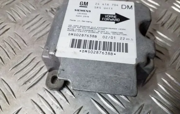 Opel Zafira A Airbag control unit/module 24416704 5WK42978