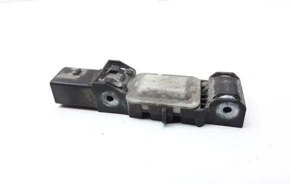 Mercedes-Benz S W220 Airbag deployment crash/impact sensor 0028200826